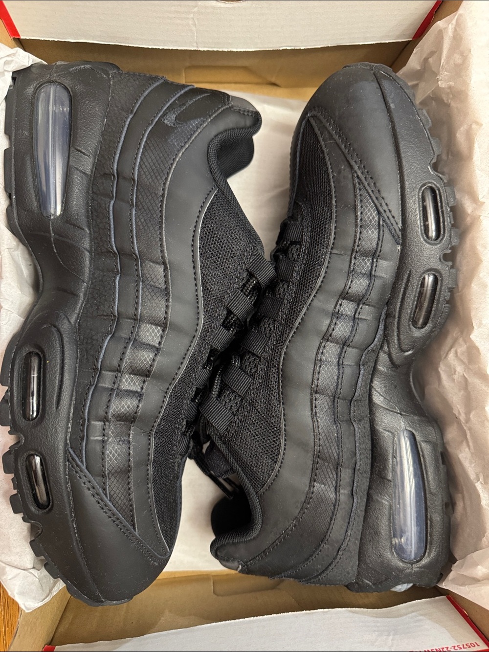 Black Nike airmax 95 Athletic Sneakers - Performance Comfort